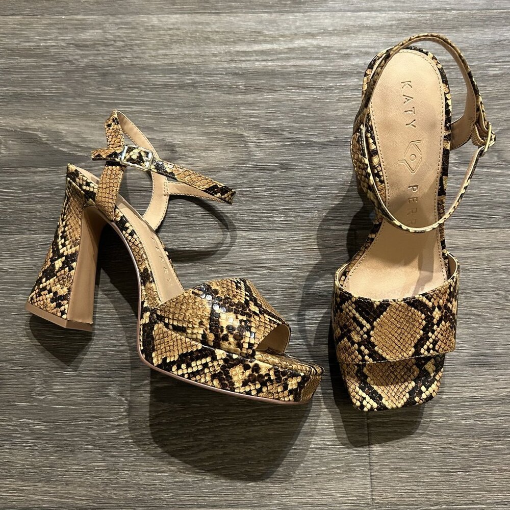Katy Perry Size 7 37 Square Platform Sandals Snake Print Brown Tan Chunky Heels - Picture 15 of 16